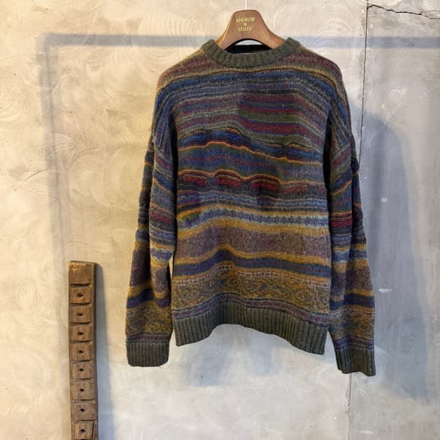 이브생로랑 케이블 니트 100