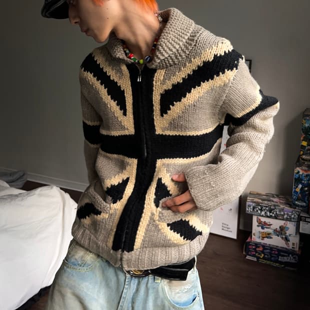 유니언 잭 코위찬 자켓