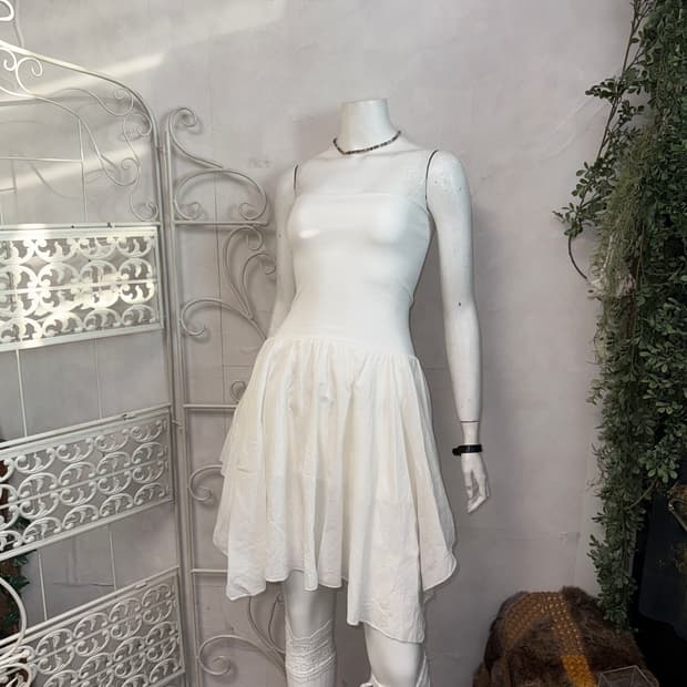 White unbalanced tube top ops