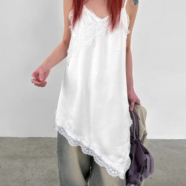 <새상품> 블랙업 롭틴 새틴 레이스 레이어드 미디 원피스 레이스나시