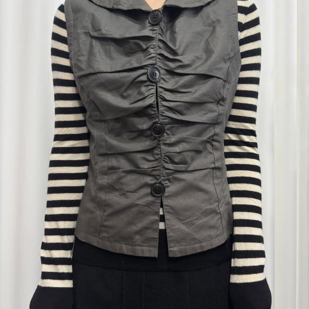shirring button vest