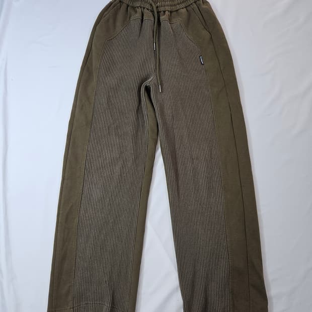 UTTI 니트 Y2K 와이드팬츠 블렌드 트레이닝 44