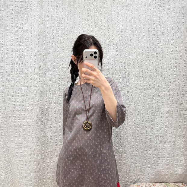 Rosalie Button mini ops