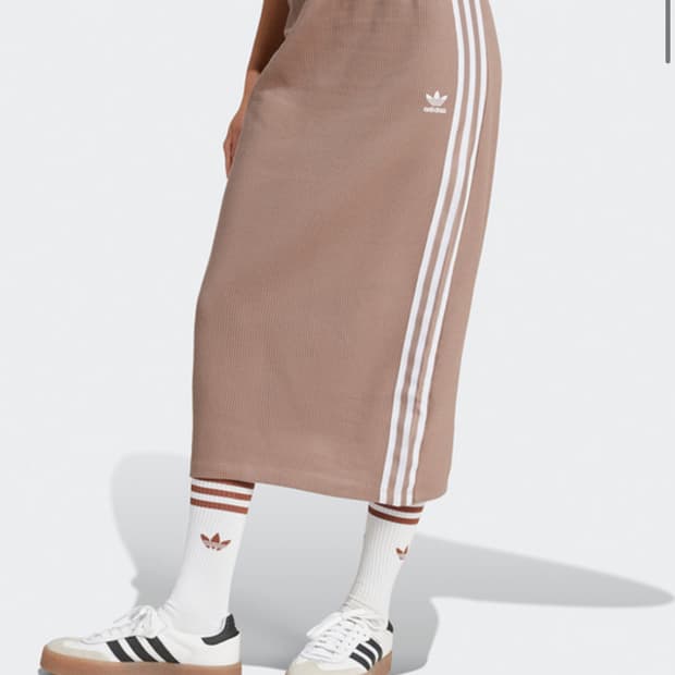 아디다스 밴딩 니트 스커트 JD4606 (S사이즈)