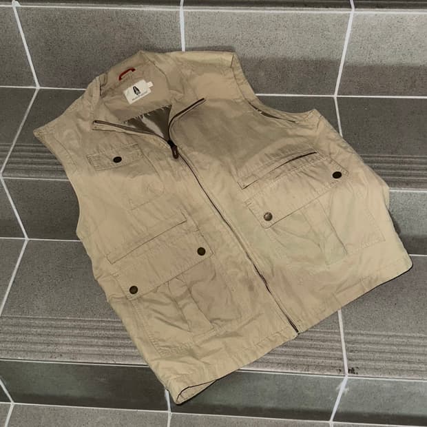 hushpuppies beige vest