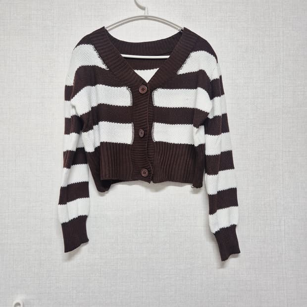 스트라이프 크롭 가디건