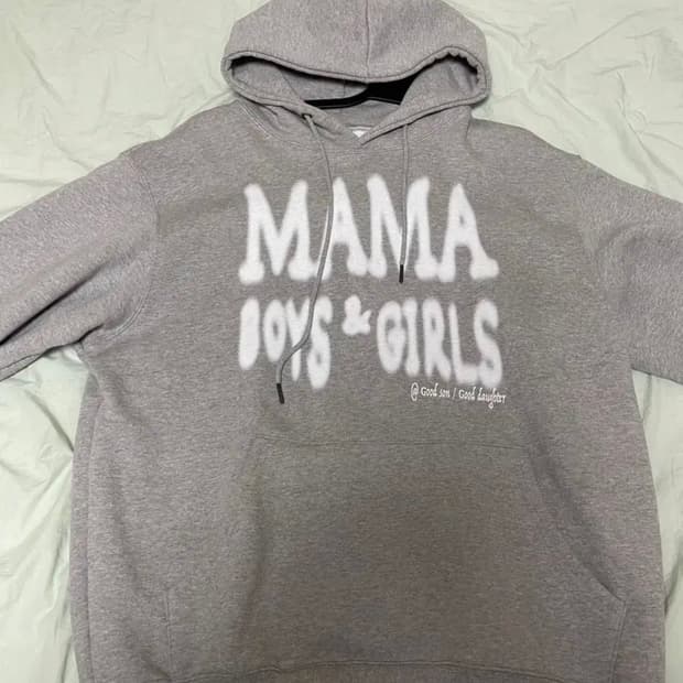 더콜디스트모먼트 후드티