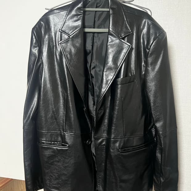 Coor 페이크 레더 자켓