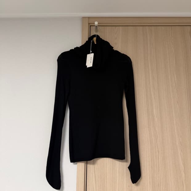 🖤 HELMUT LANG 터틀넥 니트 일본 구매 정품 / 택 보유
