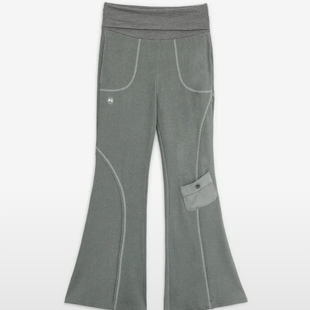 허그유어스킨 피그먼트 부츠컷 팬츠 (카키)