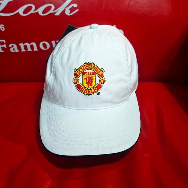 (새상품) 나이키(NIKE) x 맨체스터유나이티드 볼캡 Free