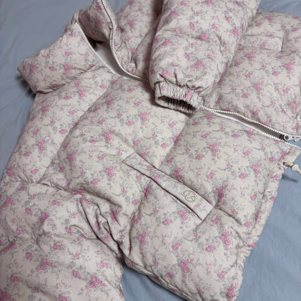 실사O) 소프트서울 포기 플라워 숏 패딩 (크림)