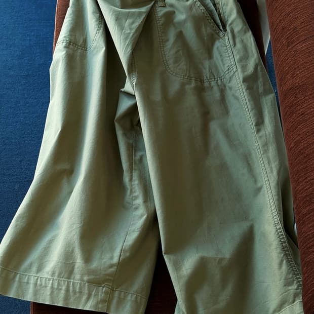 Banded 3/4 fake wrap detail gaucho pants