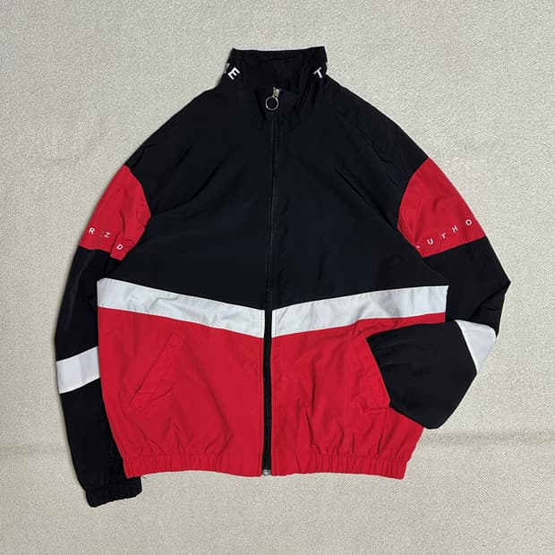 에센셜 올드스쿨 배색 윈드브레이커