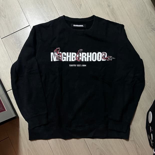 네이버후드 스네이크 스웻셔츠 맨투맨