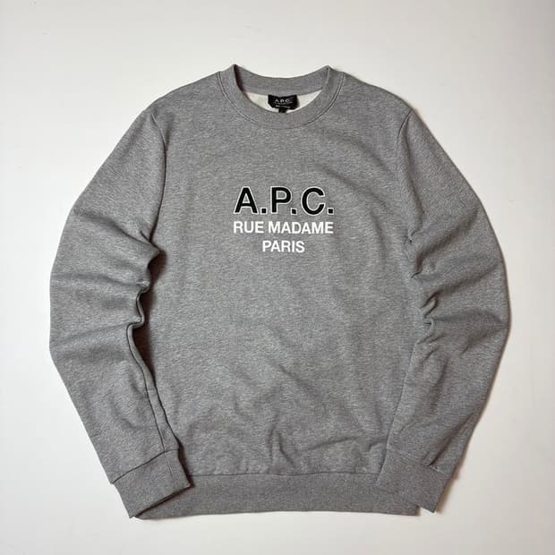 아페쎄 APC 로고 프린트 스웻 맨투맨 PN8401
