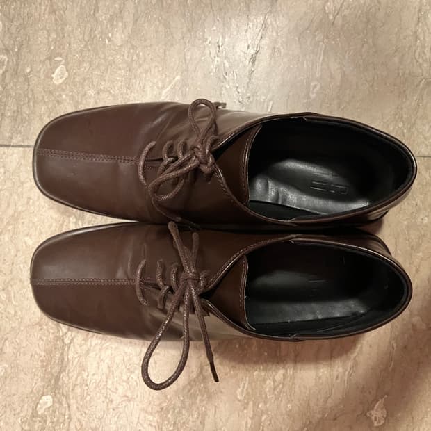 에프터먼데이 로퍼 브라운 