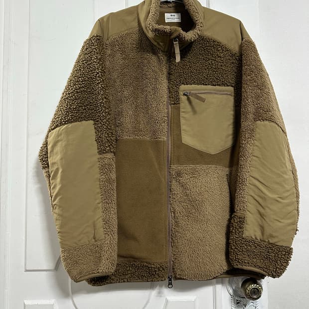 유니클로 엔지니어드가먼츠 플리스