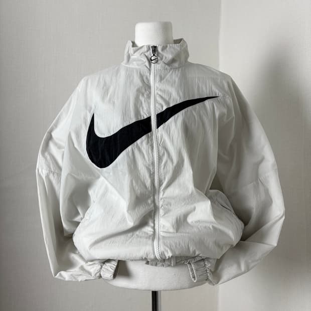 나이키 빅스우시 바람막이