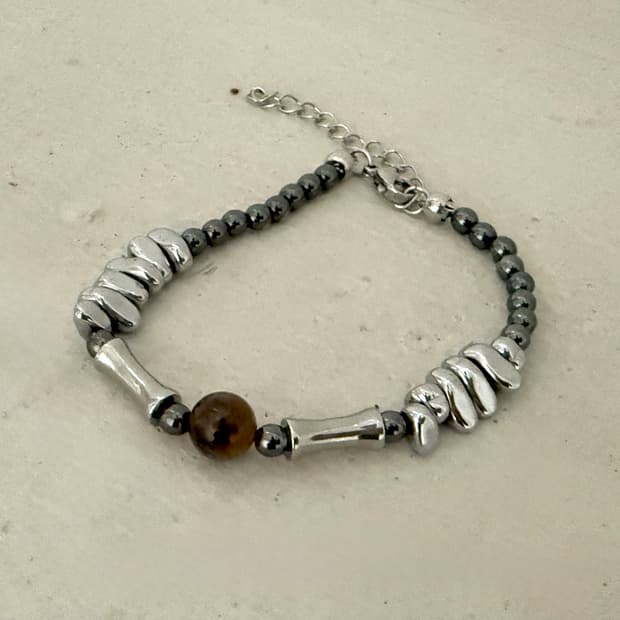 Vintage eye Silver Bead Bracelet
