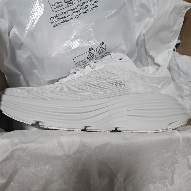 [245]호카 본디 8 TS 케이지 화이트 코스믹 그레이