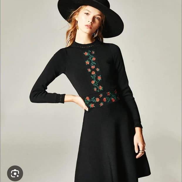 산드로 SANDRO 로즈 자수 롱원피스 1사이즈