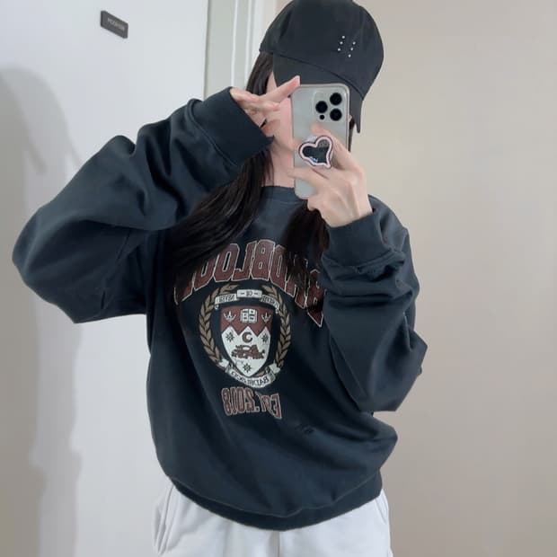 배드블러드 디스트레스드 맨투맨 m