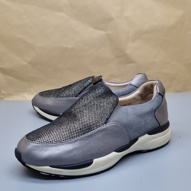 버팔로 기높이 슬립온 235 굽4