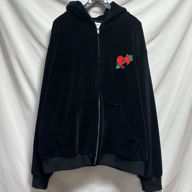 오와이OY 벨벳 하트 로고 후드집업 아우터
