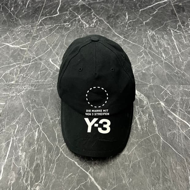 Y-3 스트릿 로고 볼캡