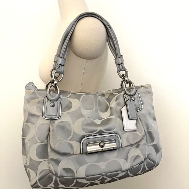 Coach White Silver Shoulder Bag