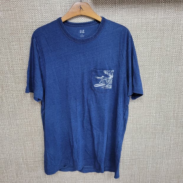 L사이즈 갭 포켓 반팔티 GAP