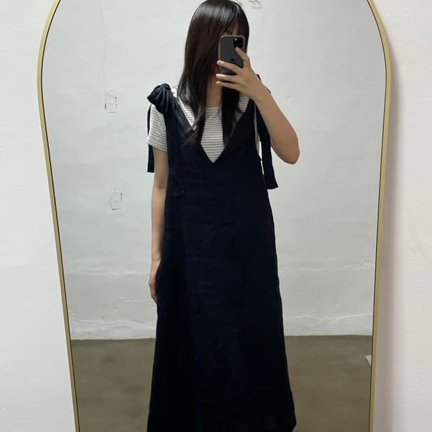 COS 블랙 린넨 멜빵 원피스 EUR32