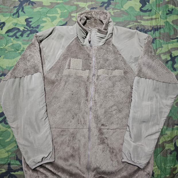 미군오리지날 지급품 신형 젠3폴라텍 LR