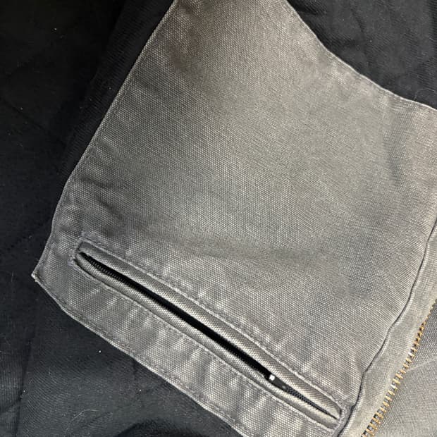 (L) 칼하트 J130 GVL