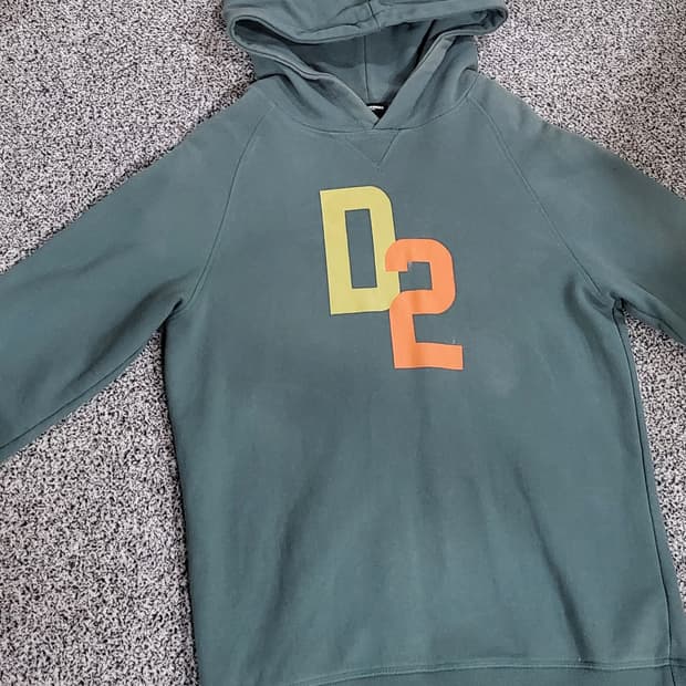 디스퀘어드2 후드티