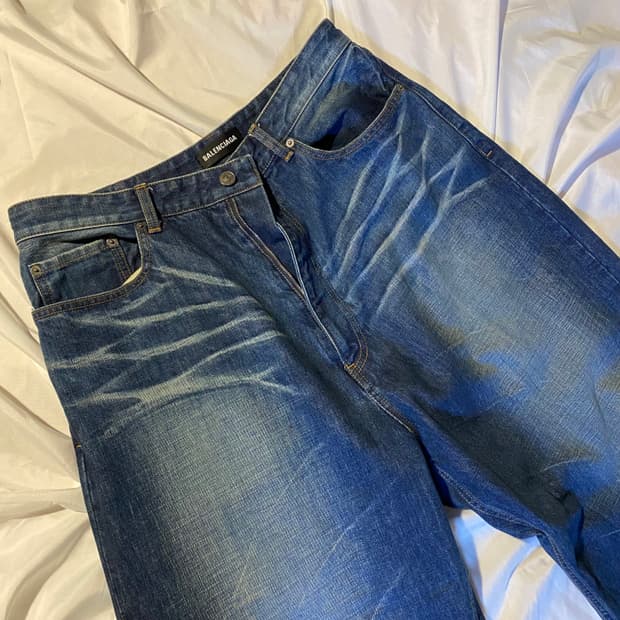 발렌시아가 캣 워싱 데님 L