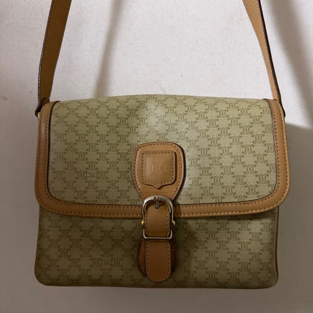 빈티지 셀린느 스퀘어 트리오페 크로스백