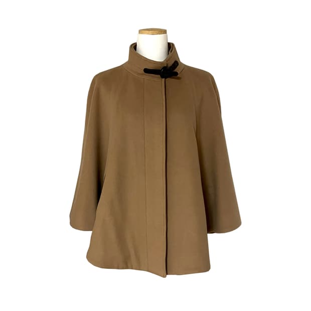 카멜 브라운 케이프 하프코트