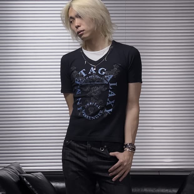 {UNKNOWN} Metal Galaxy Layered Tee