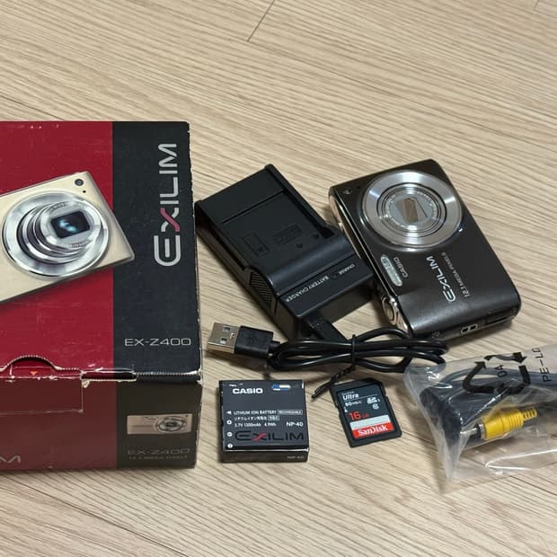 카시오 엑슬림 z400 태연카메라