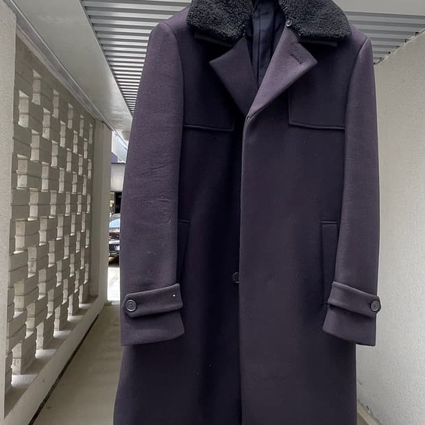 [FENDI] Made in Italy Virgin Wool Shearl
