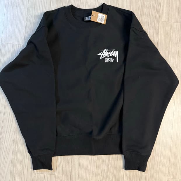 스투시 파리 크루넥 블랙 새상품