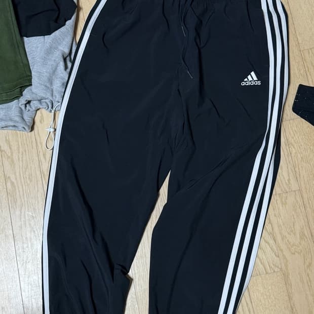 아디다스 트레이닝 바지