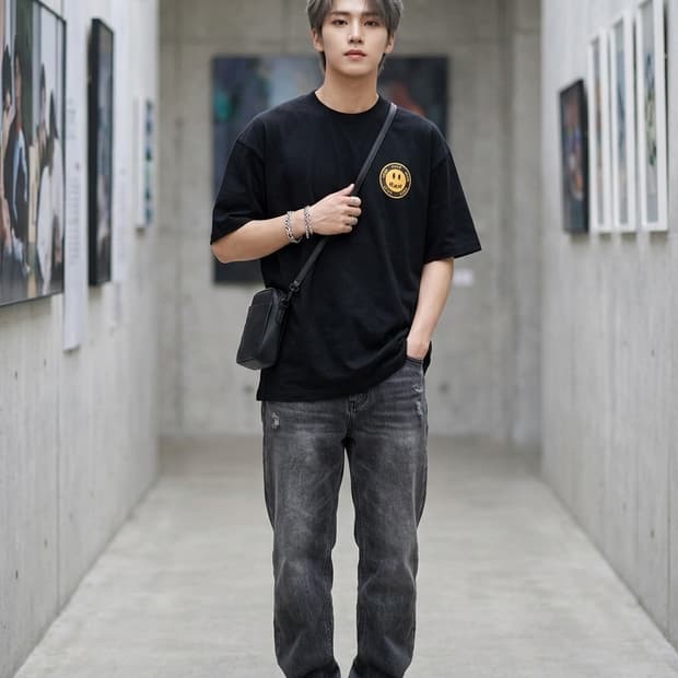 드류하우스 도쿄 팝업 한정판 스마일 반팔 티셔츠 블랙