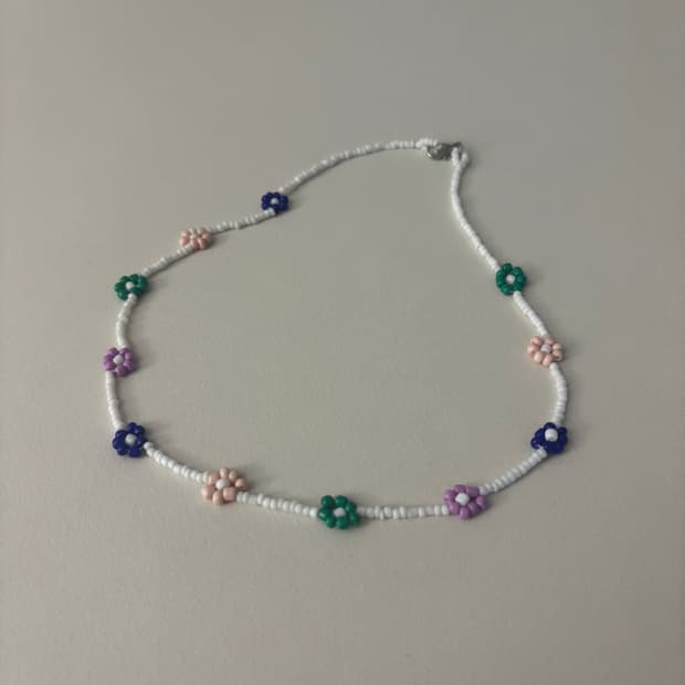 Floral Accent Necklace