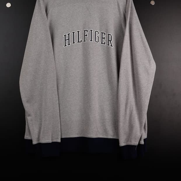 타미힐피거 스펠링 로고 맨투맨