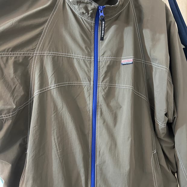 예스아이씨 나일론 트랙 자켓 카키 Nylon Tracker jacket