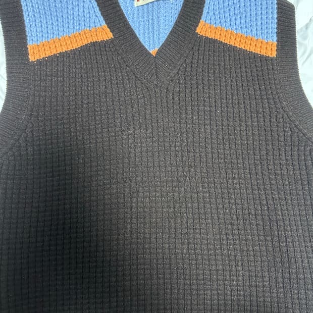 유니클로 니트조끼