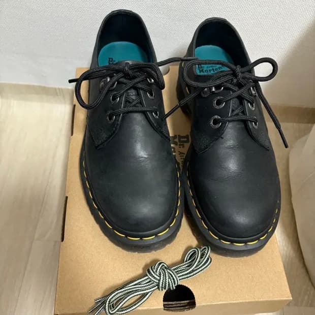 닥터마틴 x 디스이즈네버댓 1461 왁스드 풀 그레인 블랙 230